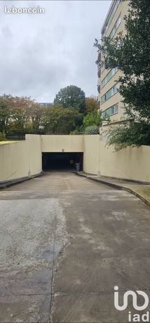 Parking/box 14 sqm Puteaux