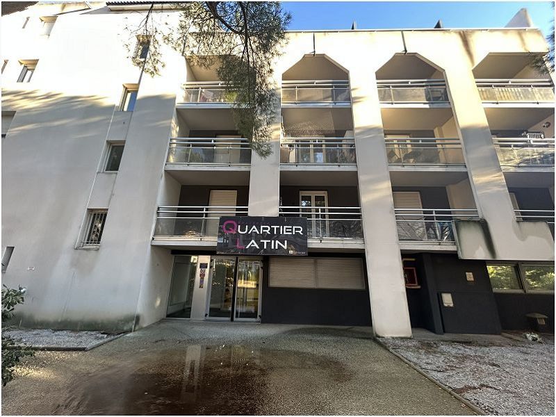 For sale, 42 sqm apartment in Beziers.