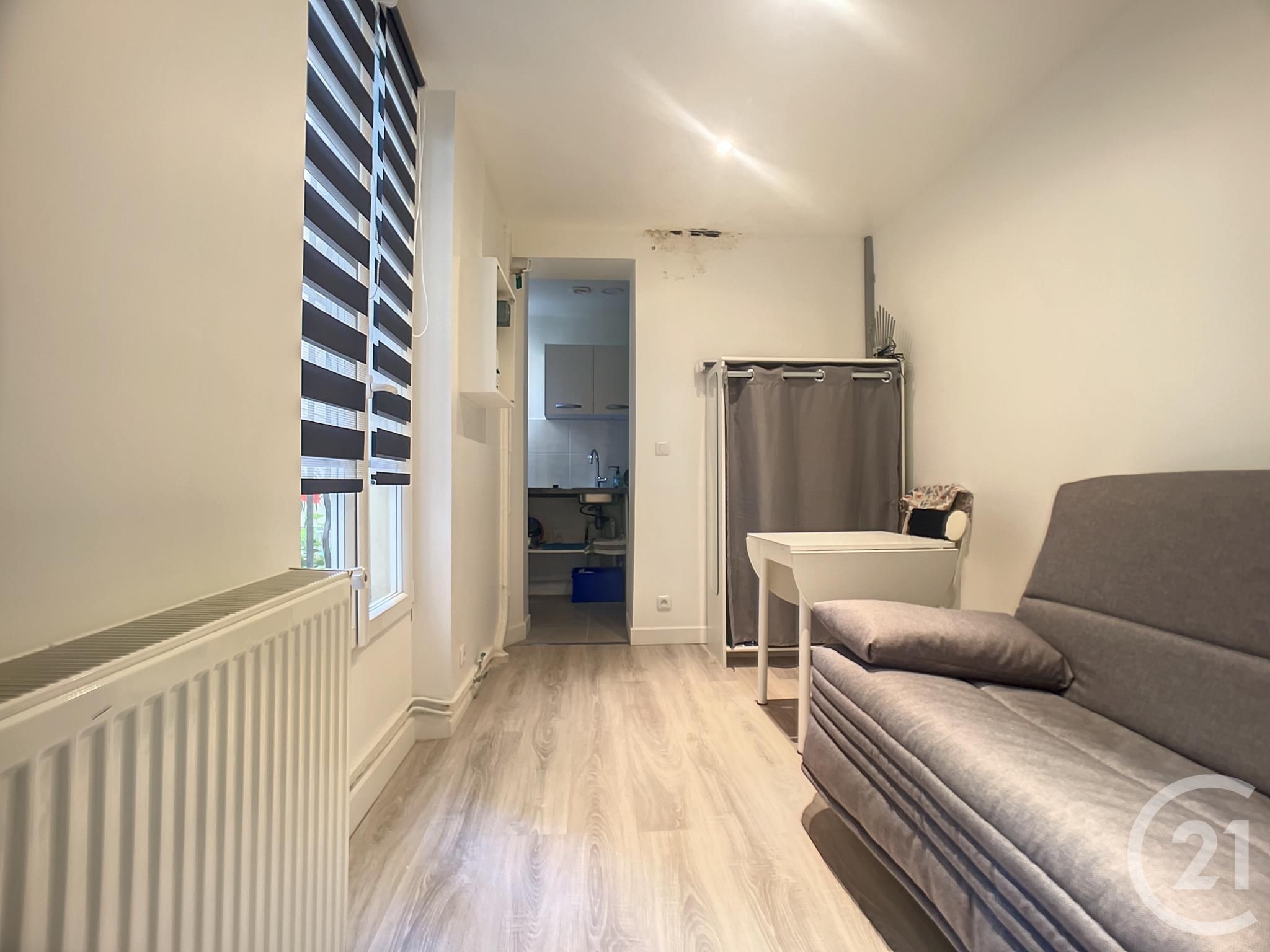 بيع شقة بمساحة 12م² في باريس 19