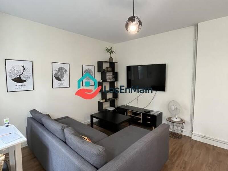 إيجار شقة بمساحة 46م² في باريس 19