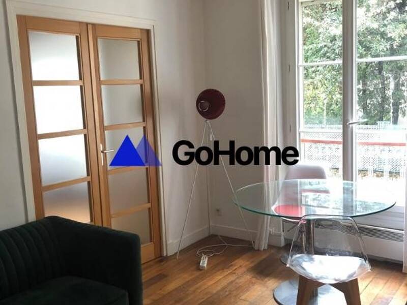 شقة للإيجار بمساحة 38م² في باريس 18