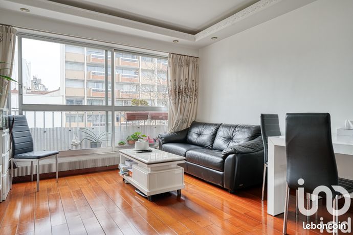 شقة 3 غرف 48 م²