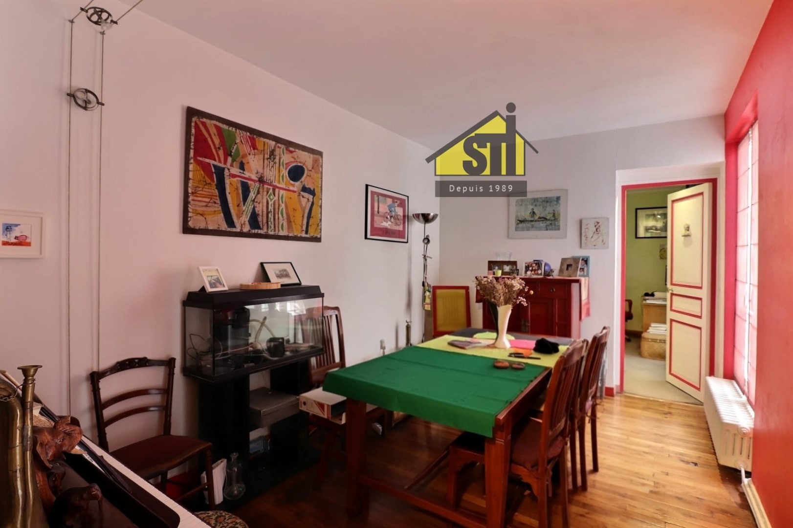 بيع شقة بمساحة 86م² في باريس 14