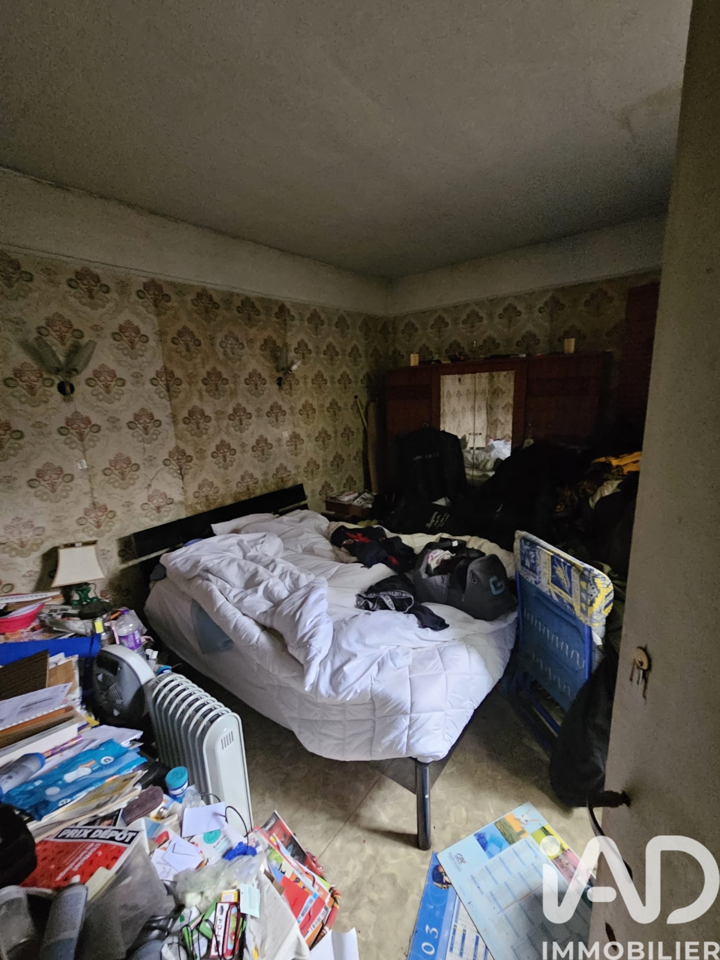 بيع منزل بمساحة 58م² في كولومب