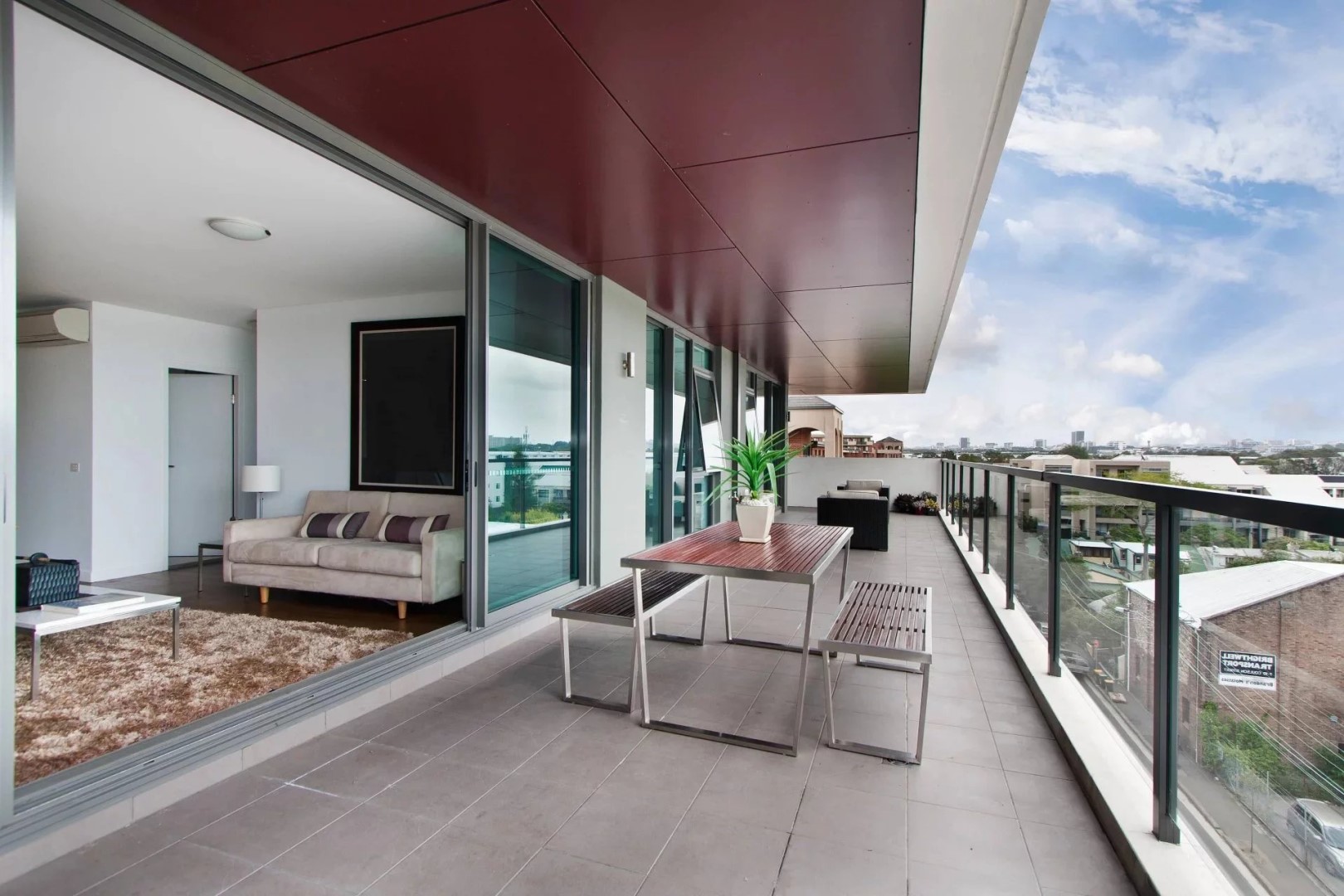 بيع شقة بمساحة 79م² في كوربفواي