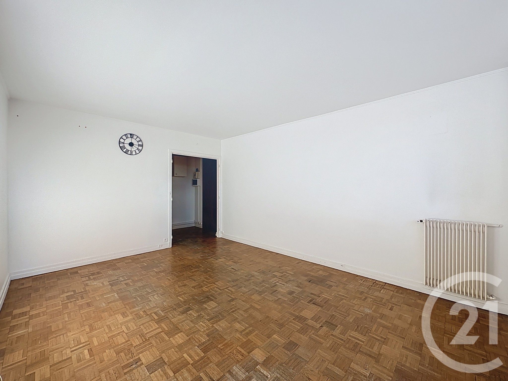 بيع شقة بمساحة 54م² في ل هاي ليه روز