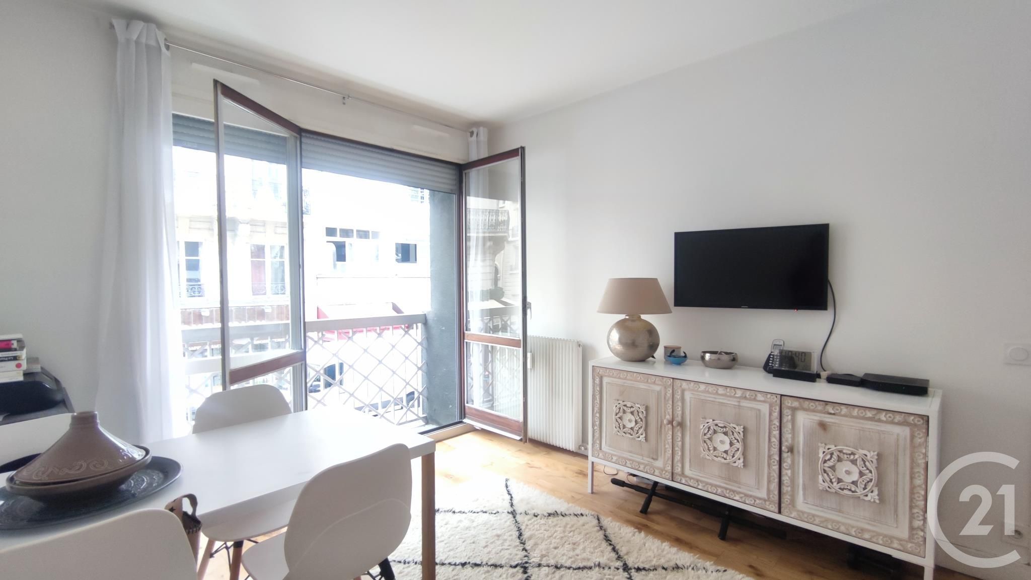 26 sqm apartment for rent in PARIS 16