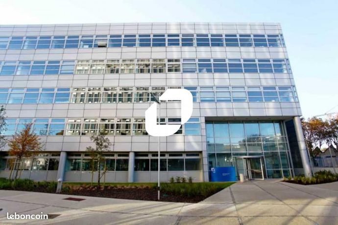 Office rental in SAINT DENIS