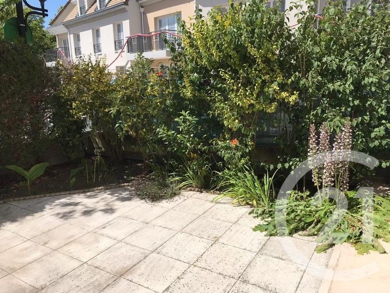 54sqm apartment for rent in MONTESSON