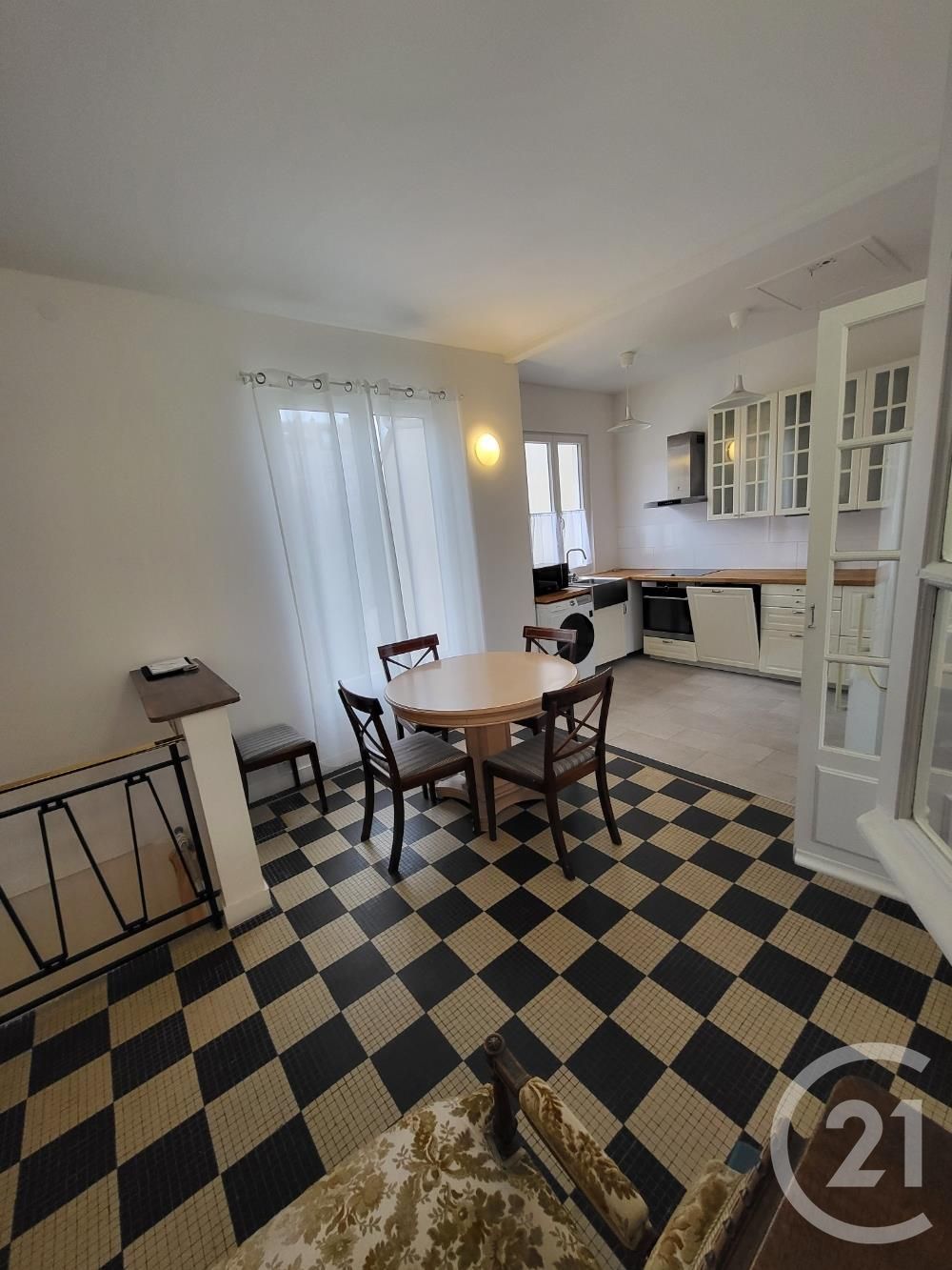 109 sqm apartment for rent in Houilles