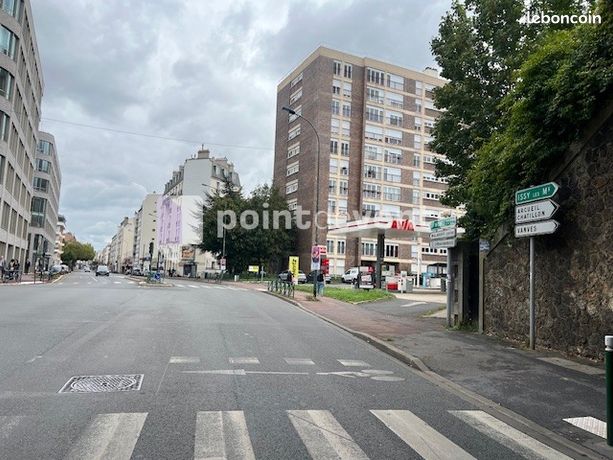 Office for sale in MALAKOFF