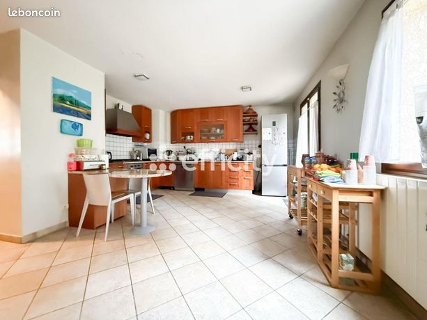 6-room house 155 sqm