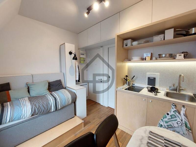 10 sqm apartment for rent in PARIS 4