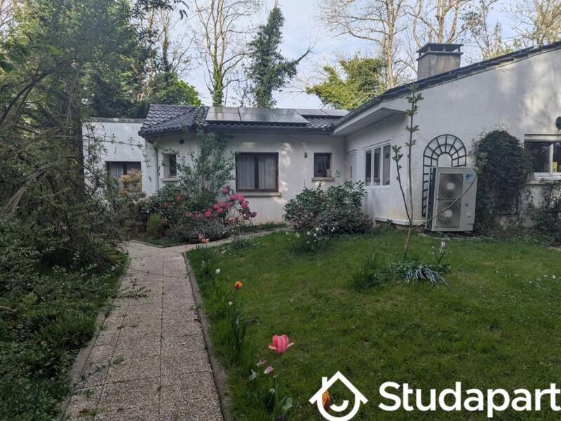 12sqm house for rent in Bièvres