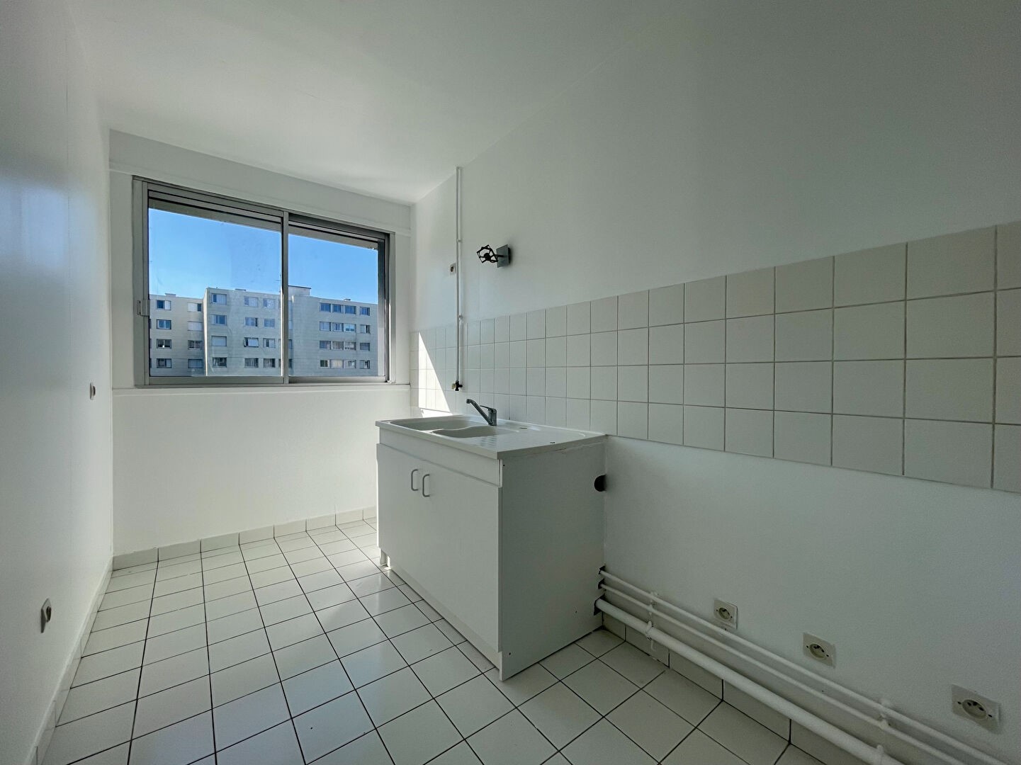 For sale: 51 sqm apartment in SEVRES