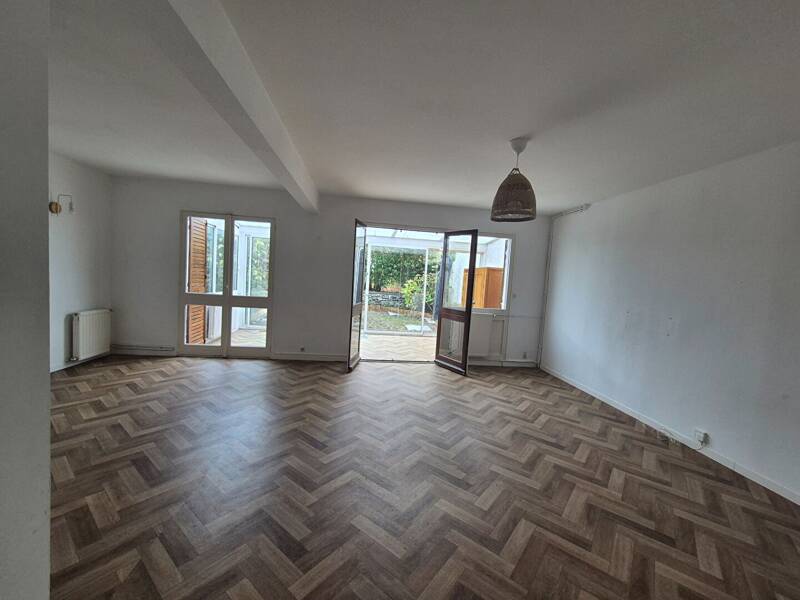 House for rent of 83sqm in NOISY LE ROI