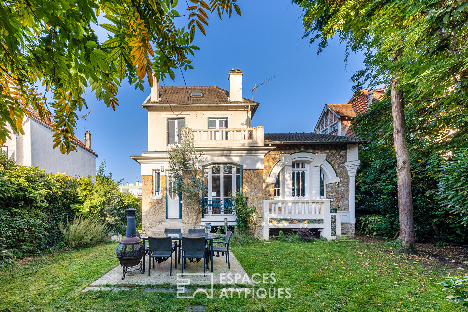 Art Deco house in the heart of Enghien-les-Bains