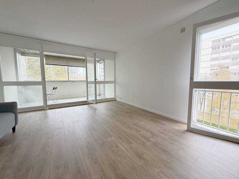 Apartment for rent of 73sqm in Velizy Villacoublay