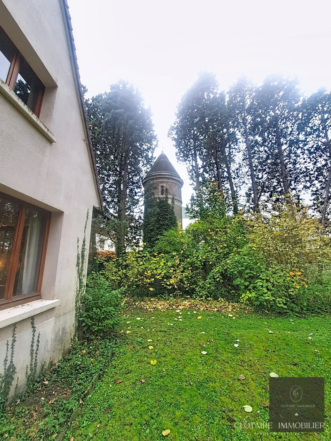 For sale: 279 sqm house in Compiègne