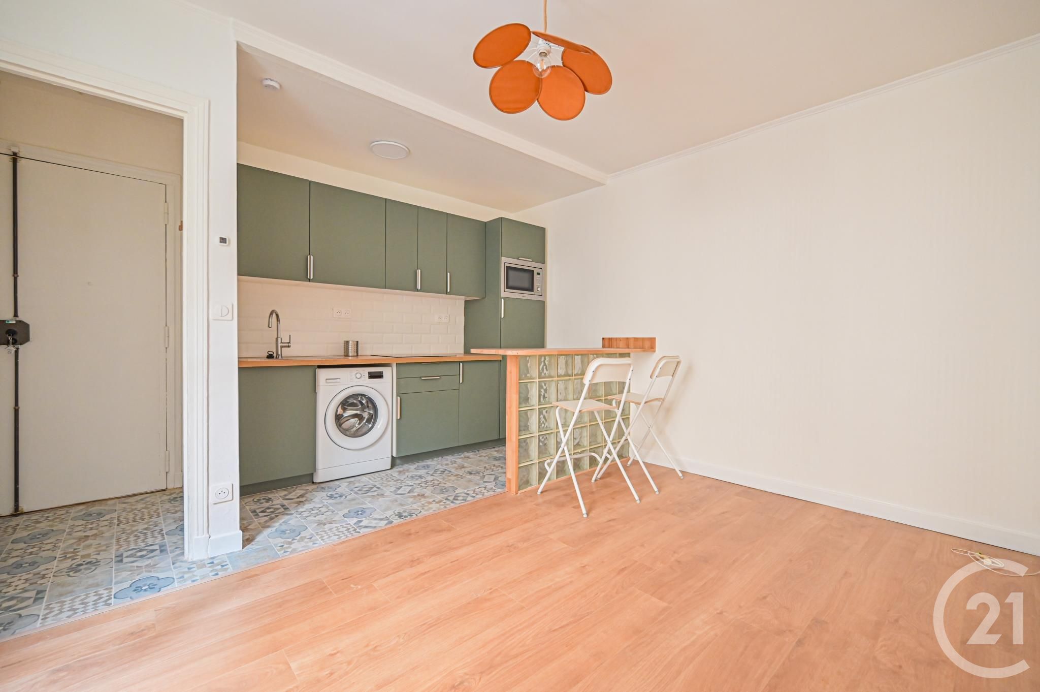 32 sqm apartment for rent in PARIS 20