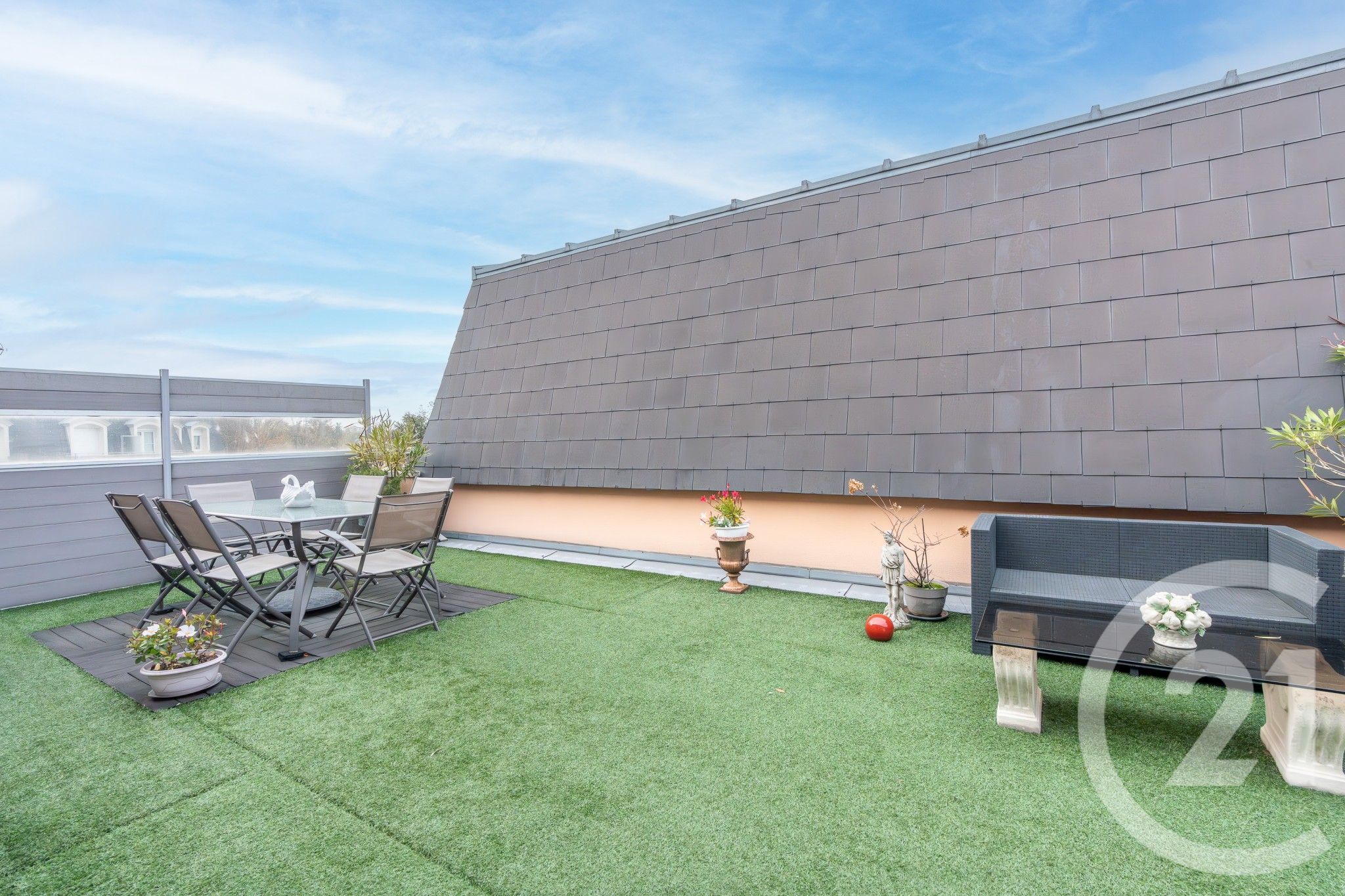 Apartment for sale of 90sqm in VILLIERS SUR MARNE