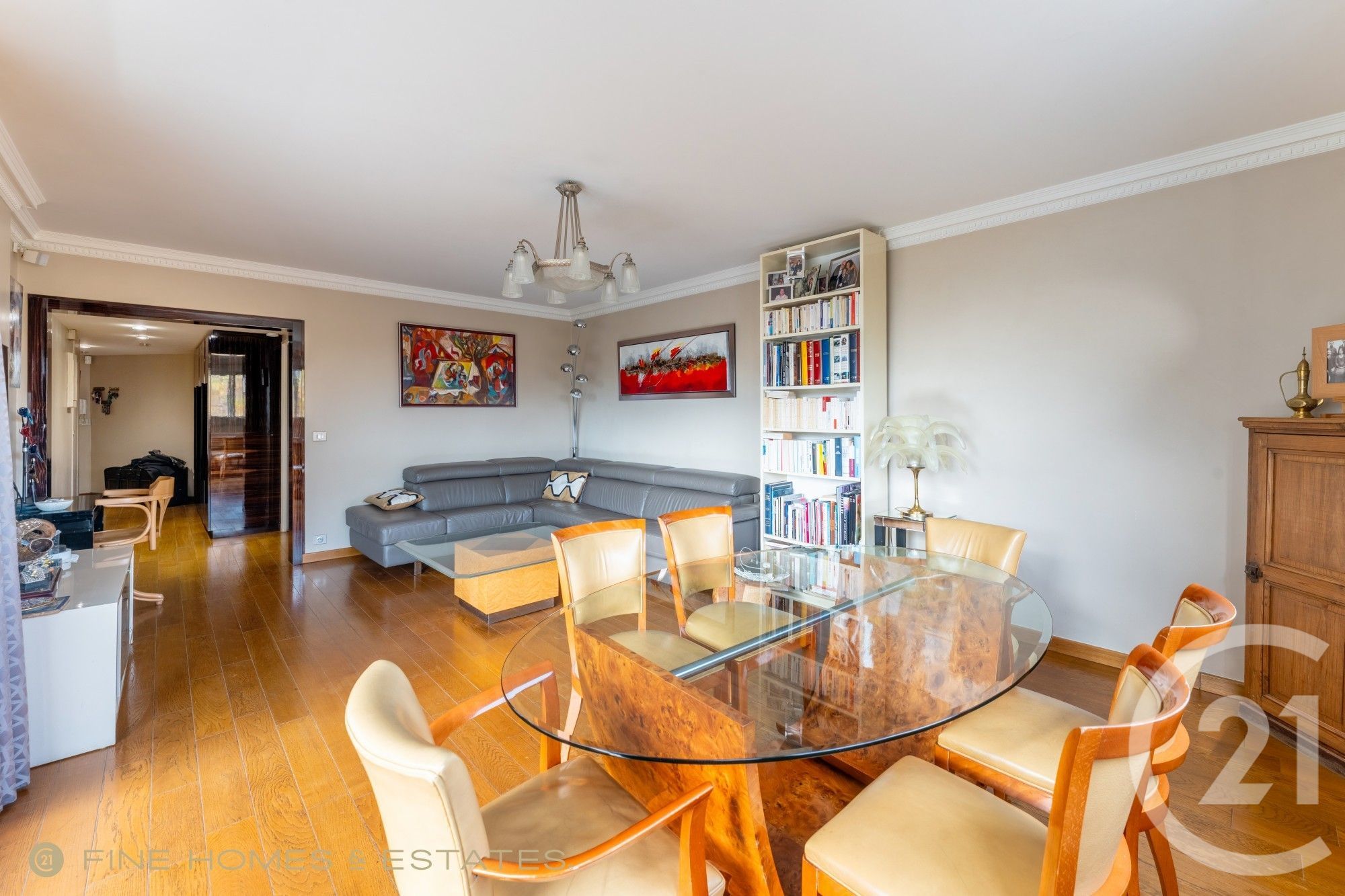 Sale apartment of 111 sqm in PARIS 14