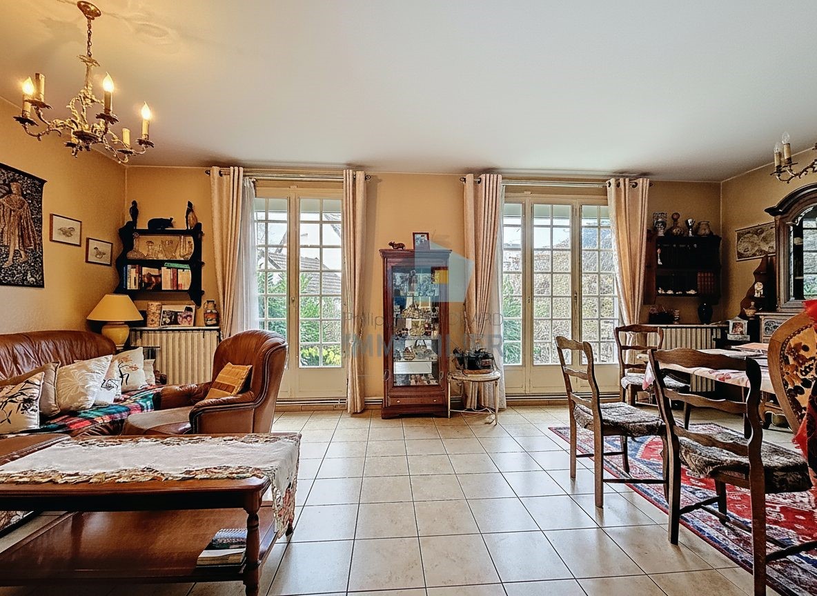 For sale: 82 sqm house in Livry Gargan.