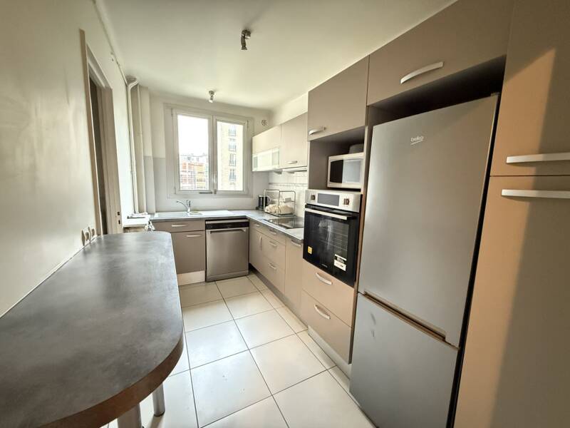 شقة للإيجار بمساحة 97م² في بولويني-بيانكور