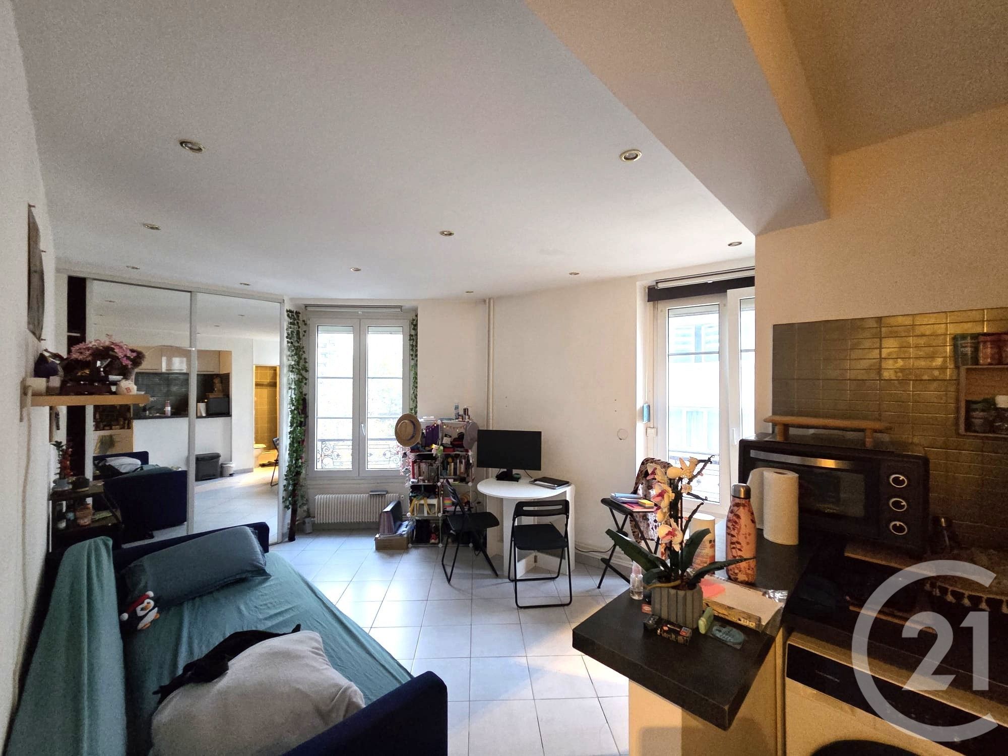 Sale of a 21 sqm apartment in PARIS 13