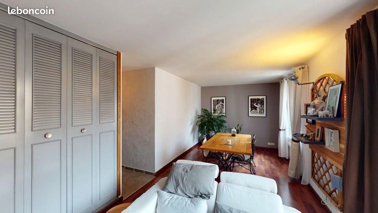 شقة بغرفتين 51 م²