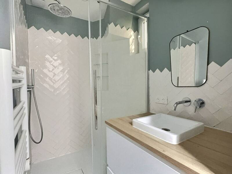 Location appartement de 43m2 à PARIS 11