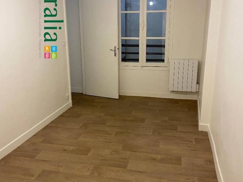 T2 49m2 3 pièces 4e étage Paris 3 proche métro Art et Métiers