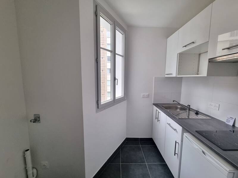 Location appartement de 27m2 à PARIS 15