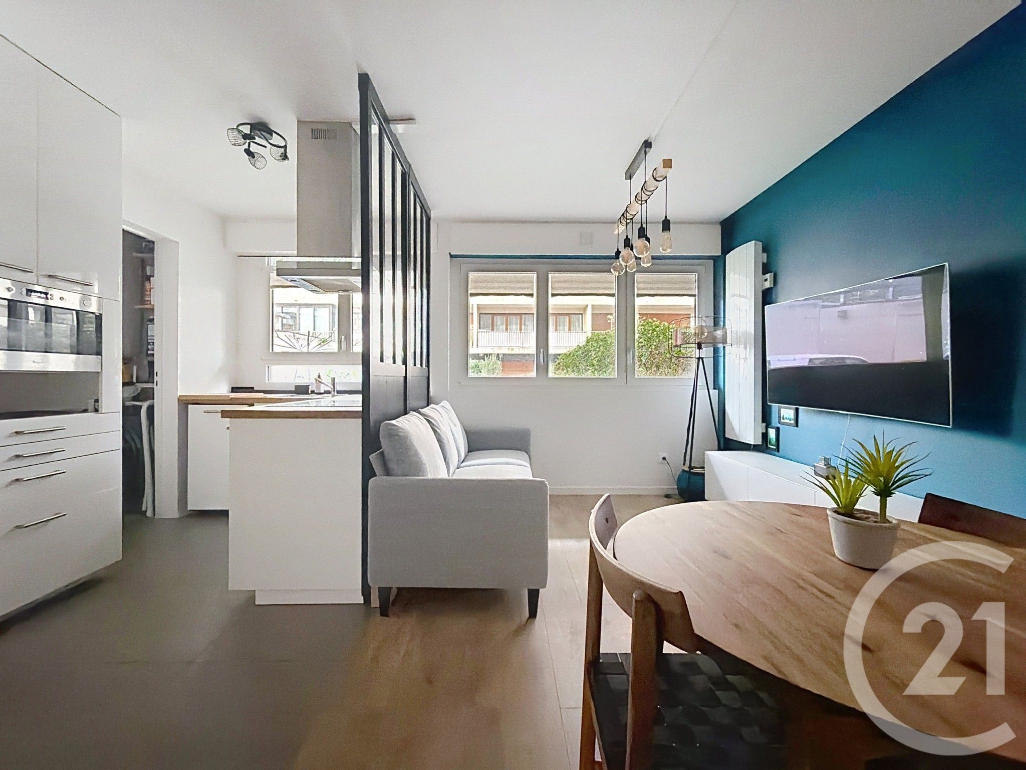 إيجار شقة بمساحة 32م² في بولوني بيلانكور