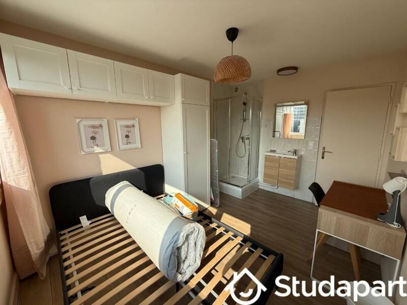 T2 110m2 rénové au calme à Rosny sous Bois proche métro