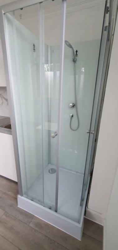 Studio / 19m2 / Villeneuve le Roi (RER C)