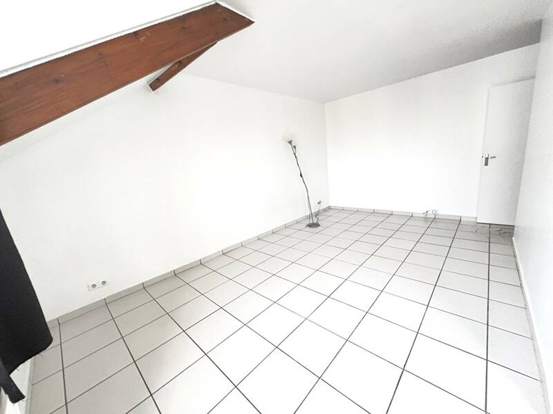 Location appartement de 26m2 à SARTROUVILLE