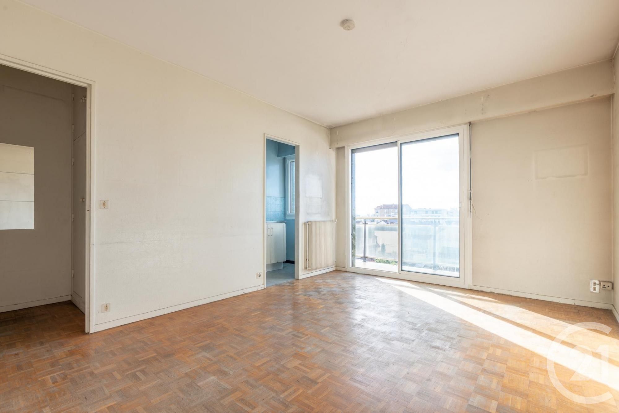 Vente appartement de 28m2 à SAINT MAUR DES FOSSES