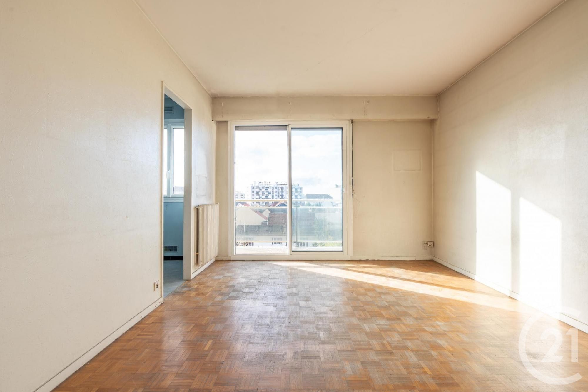 Vente appartement de 28m2 à SAINT MAUR DES FOSSES