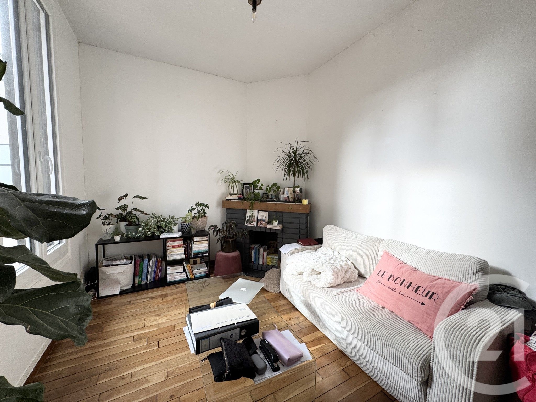 شقة T2 31م² مجددة أنطوني قريبة من RER والمتاجر