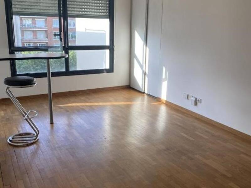 استئجار شقة بمساحة 30م² في بويلوني-بيلانكور