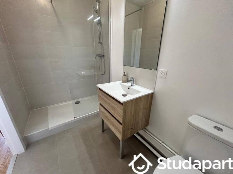 Location appartement de 11m2 à VITRY SUR SEINE