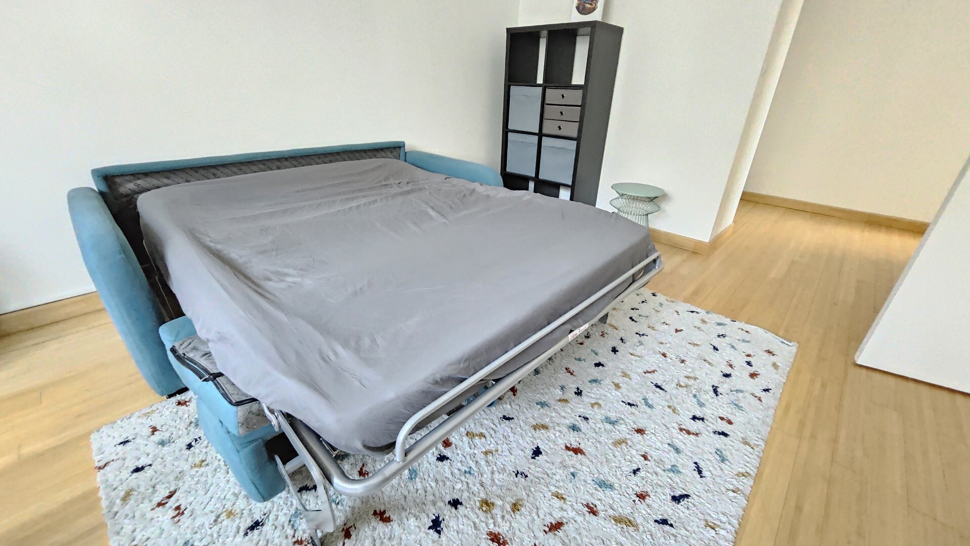 Affitto appartamento di 49 mq a PARIGI 20