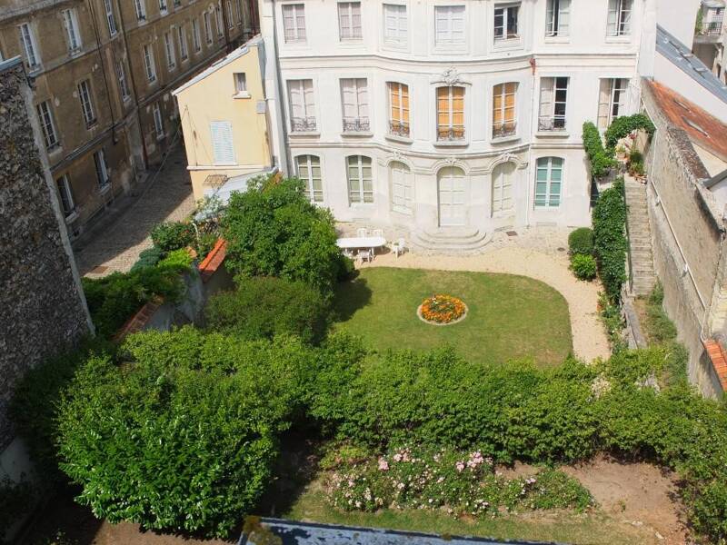 Location appartement 84m2 meublé balcon Versailles 78000