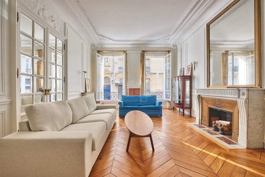 Location appartement de 112m2 à PARIS 16