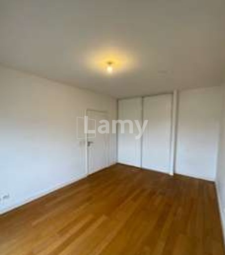 57sqm apartment for rent in CERGY