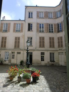 Appartement 41m² avec cour intérieure à Versailles 78000