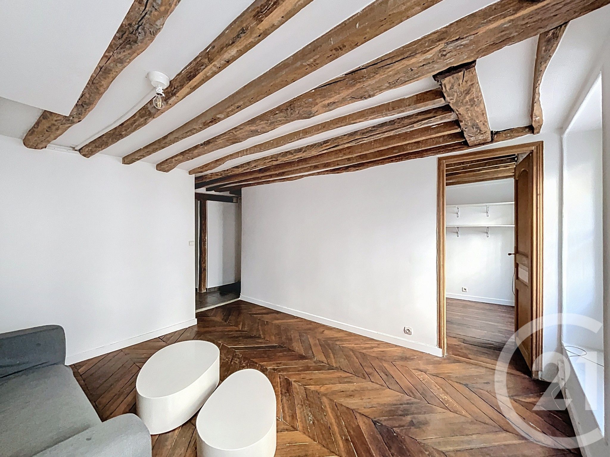 For sale: 36 sqm apartment in PARIS 9.
