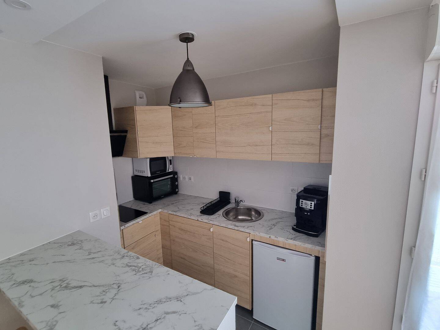 New furnished studio apartment Cergy Préfecture Grand Centre