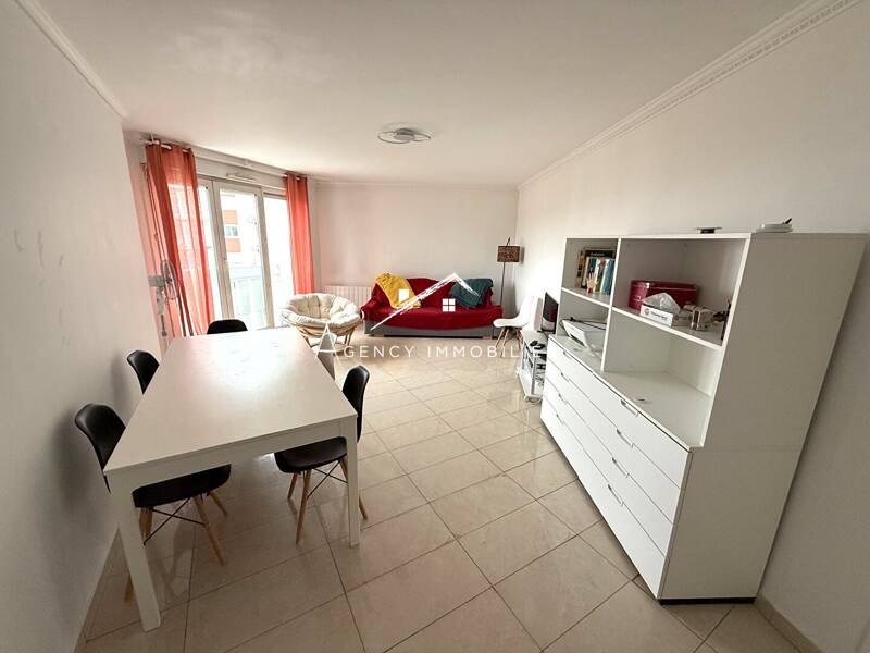 Location appartement de 72m2 à VILLEMOMBLE